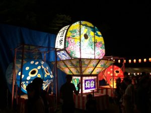 新検見川の花園公園、夏祭りの様子