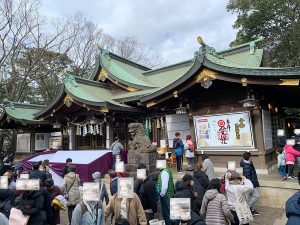 検見川神社の初詣の様子の画像