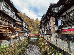 銀山温泉